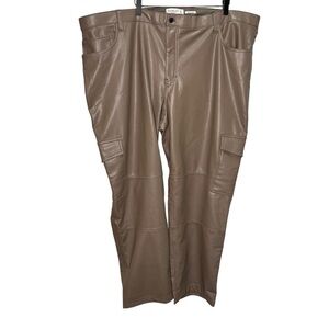 Abercrombie and Fitch The 90s Relaxed Jean High Rise Vegan Leather Cargo Pants